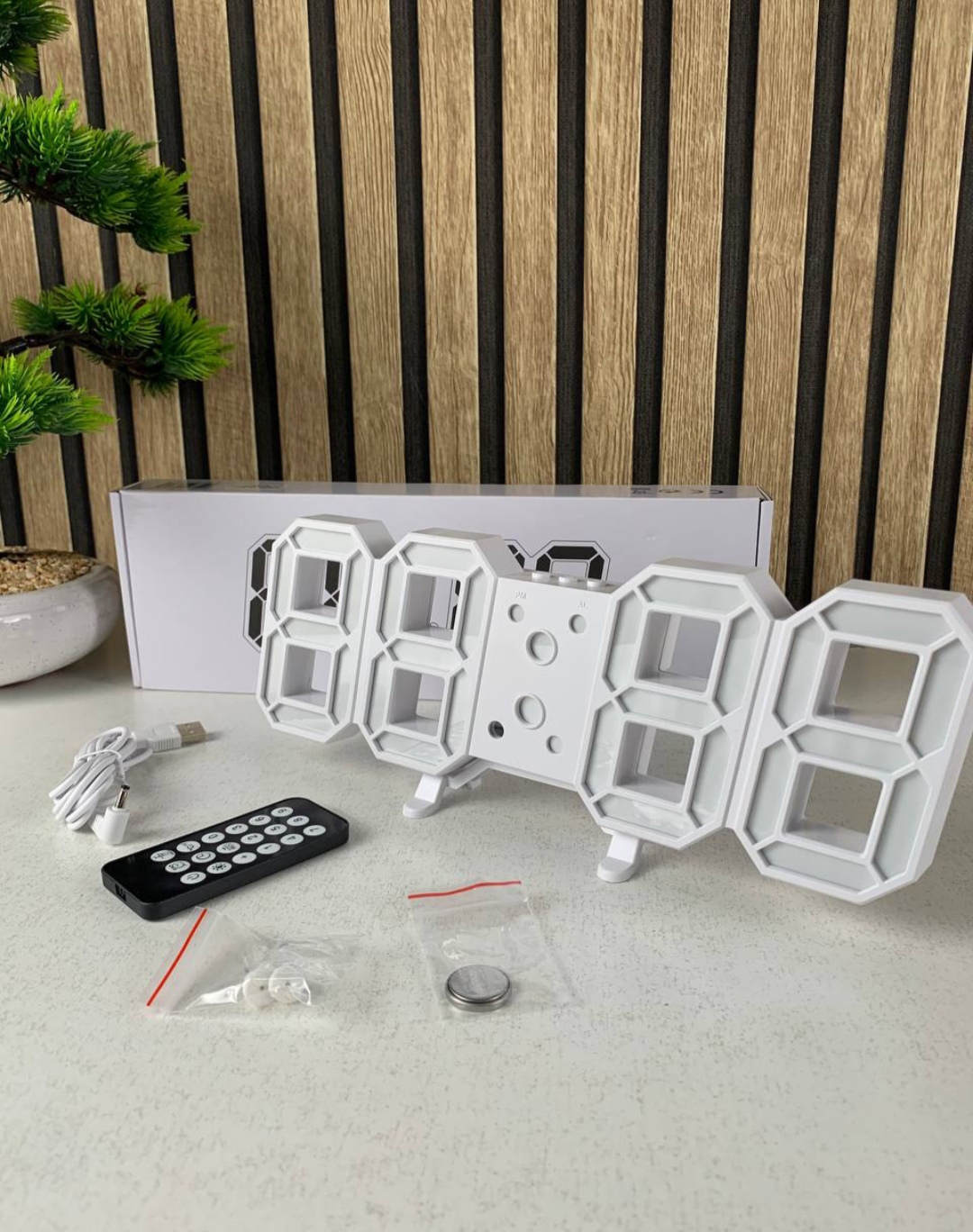 Horloge Murale numérique LED Blanche 3D GH0720L – ساعة رقمية تصميم ثلاثي الأبعاد